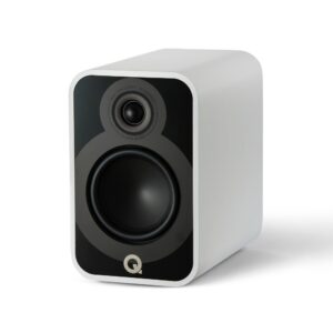 1.AVStore-Q-Acoustics-5020-Front-Angled-View-Grille-Removed-White.jpg