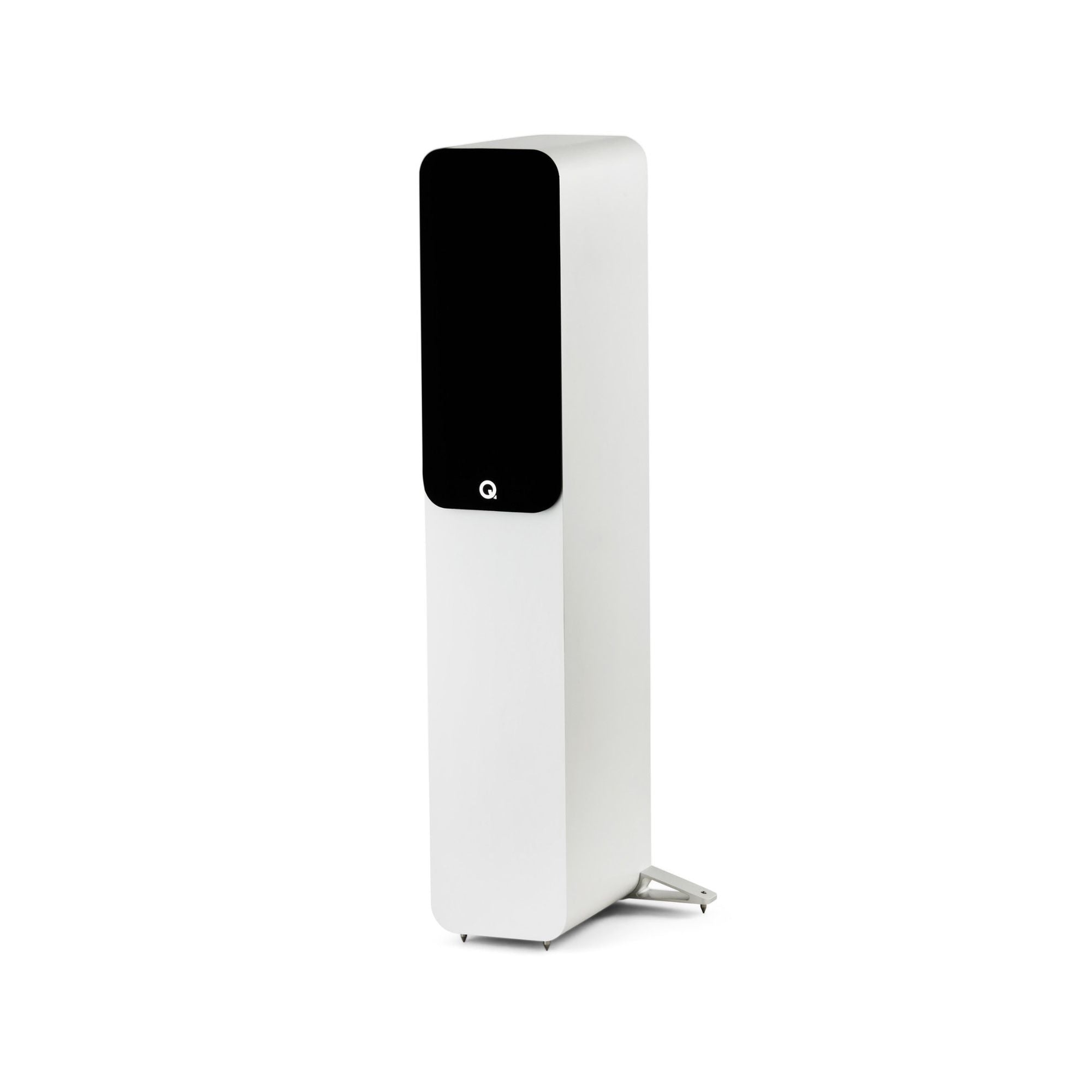 2.AVStore-Q-Acoustic-5040-Floorstanding-Speaker-Front-Angled-View-With-Grille-White.jpg