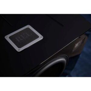 6.AVStore-REL-Acoustics-No-32-Close-Up.jpg