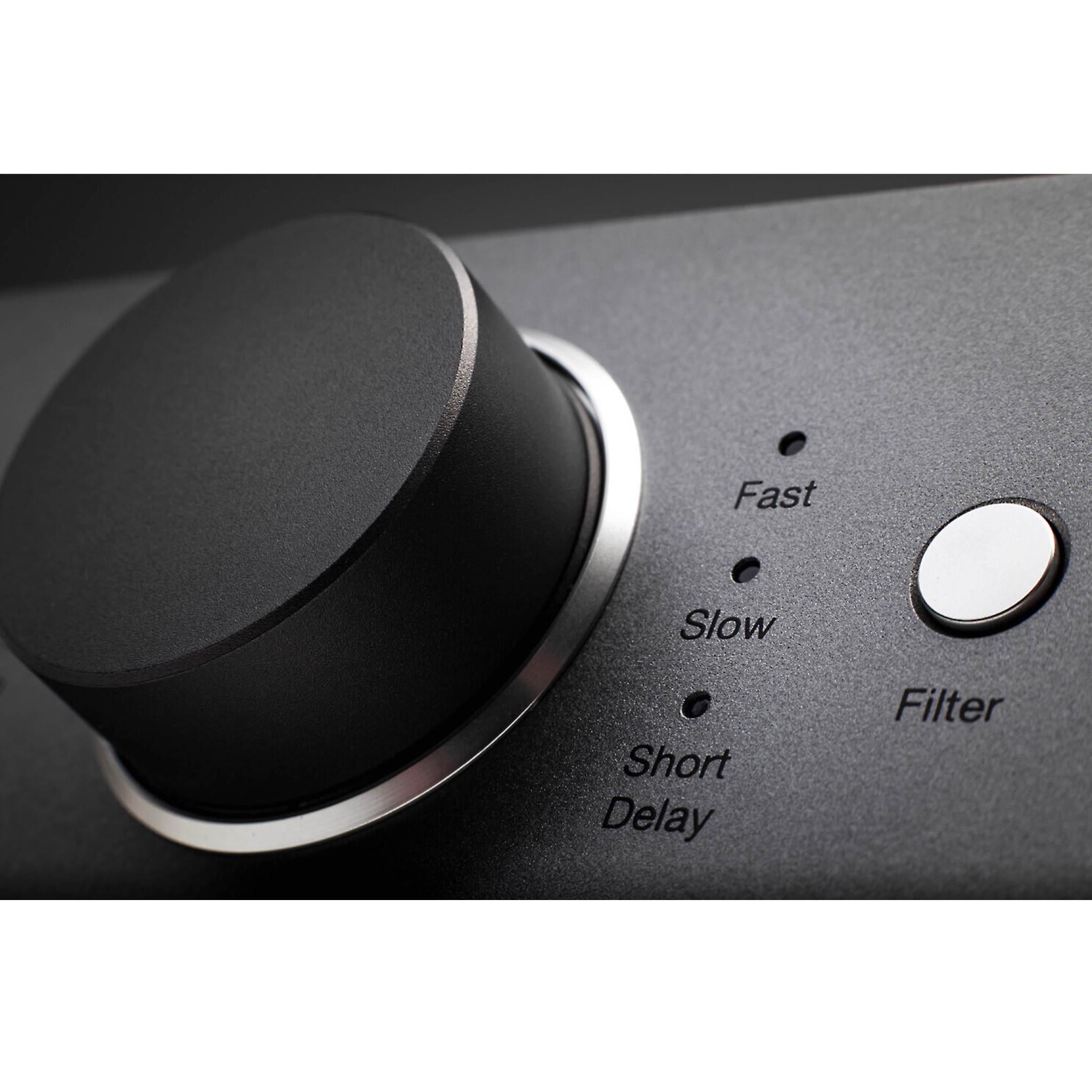 AVStore-Cambridge-Audio-DAC-Magic-200M-Volume.jpg